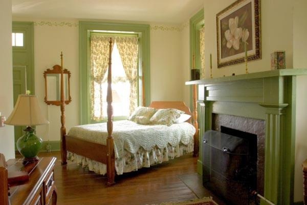 The Lafayette Inn & Restaurant image 6